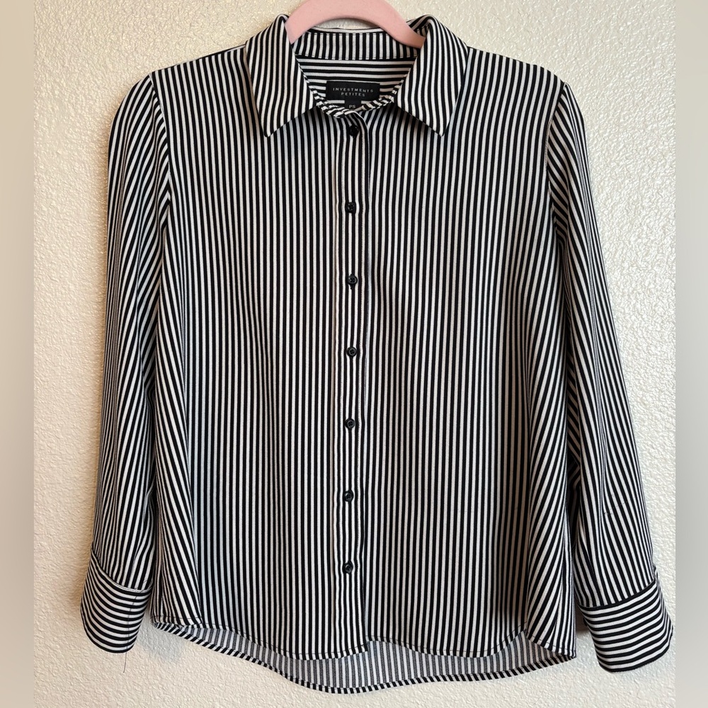 Investments Petite Small Black and White Vertical Striped Button Down